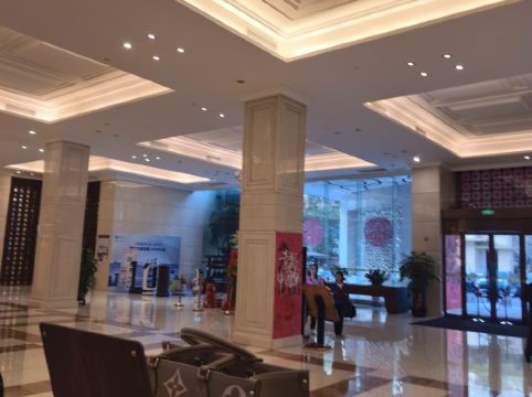 深圳水都假日酒店優惠