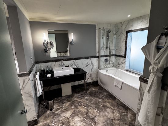 阿布扎比皇家艾美假村酒店優惠