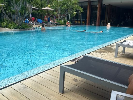 普吉島巴東海灘中央智選假日飯店 - IHG 旗下飯店優惠