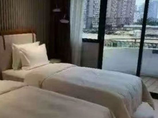 青語花園酒店（深圳寶安海雅繽紛城店）優惠