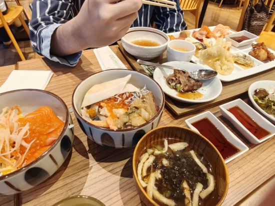 洞爺湖万世閣ホテル レイクサイドテラス クーポン