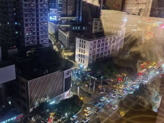 麗橙酒店·悦（貴陽大十字廣場店）優惠