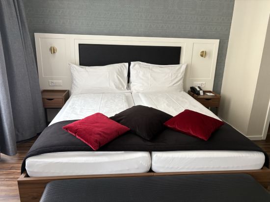 因特拉肯多諾德酒店優惠