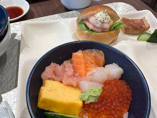 函館 湯の川温泉 ホテル万惣 クーポン