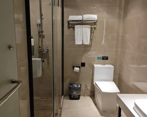 Xana Lite Hotelle (Jiangmen Wuyi University Lihe Plaza） Номера Photos