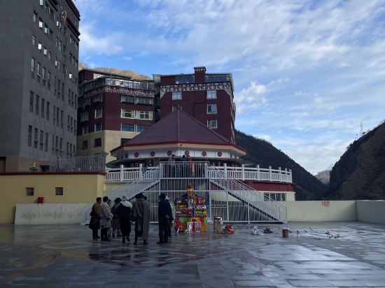 維也納酒店（雅江店）優惠