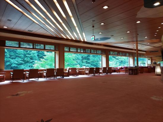 西山温泉 慶雲館 クーポン