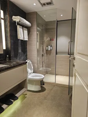 Luxe·Eastern Joy Suites Hotel Kamar Photos