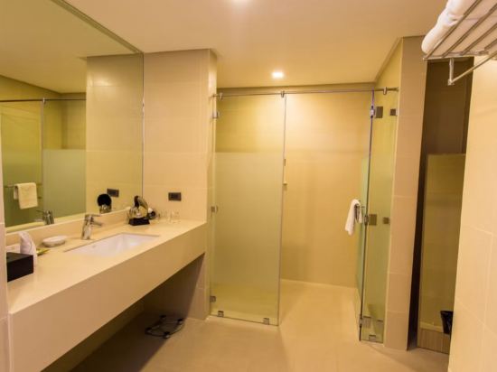 羅伊斯娛樂場飯店優惠