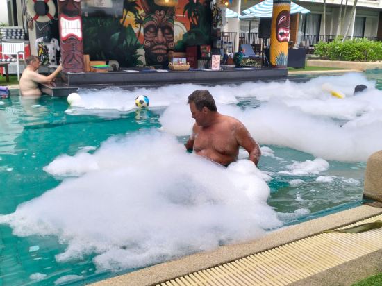 普吉島班泰希爾頓逸林飯店及度假村優惠