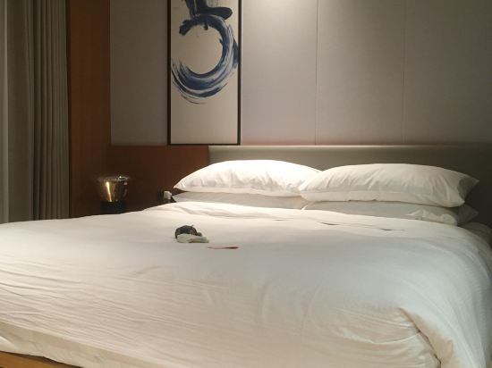 上海虹橋國家會展中心萬楓飯店優惠