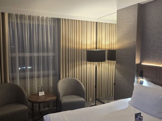 奧肯切機場酒店優惠