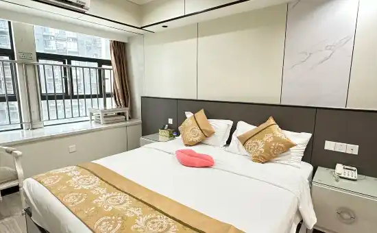 千色滙主題酒店（佛山科技學院祖廟店）優惠