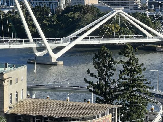 布里斯班伊麗莎白街宜必思尚品酒店優惠