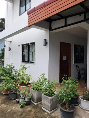 رينا هاوس تشيانغ ماي Photos