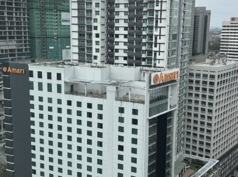 新山市中心假日酒店優惠