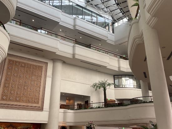 曼谷湄甲信河畔飯店優惠