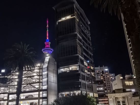 卡德蘭特飯店及套房優惠