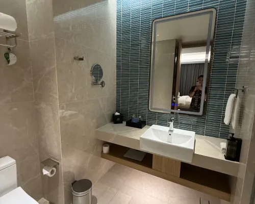 Oakwood Hotel & Apartments Grand Batam Rooms Photos