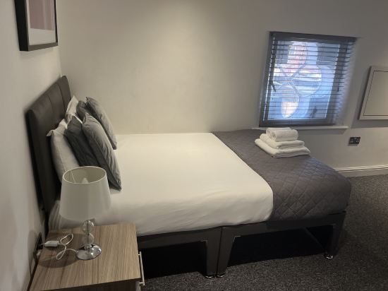 老縣法院旅館優惠