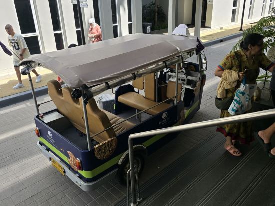 普吉島班泰希爾頓逸林飯店及度假村優惠