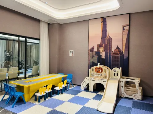 كانتري إن آند سويتس باي راديسون Photos