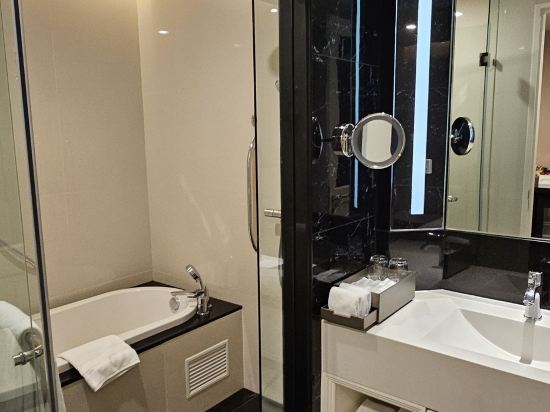 曼谷素坤逸55號通羅中心點大飯店優惠