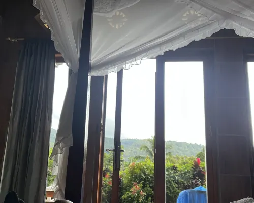 Edy Homestay Photos