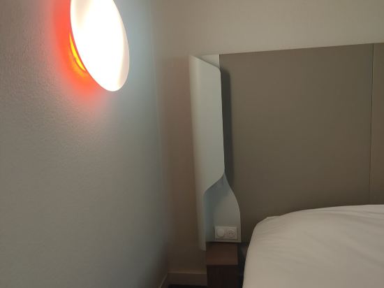 鐘樓里昂中央貝爾奇羅納酒店優惠