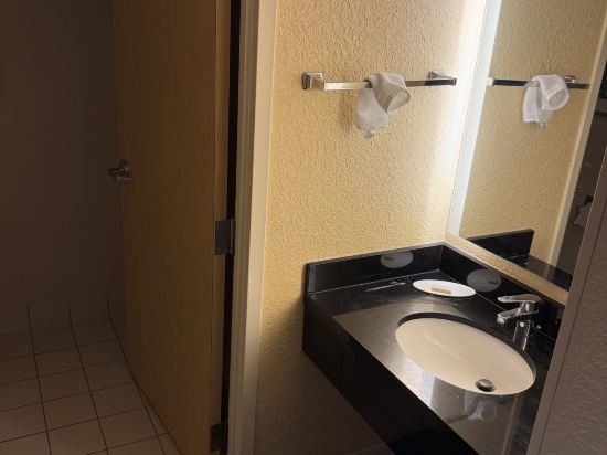 奧蘭多博偉湖萬豪村莊費爾菲爾德旅館及套房酒店優惠