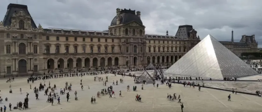 The Peninsula Paris À proximité de l'hôtel Photos