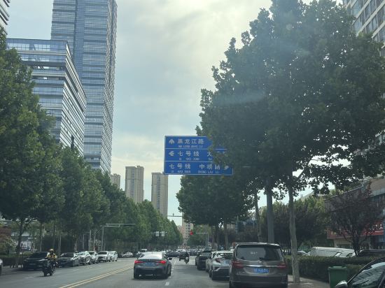 青島金水皇冠假日飯店優惠