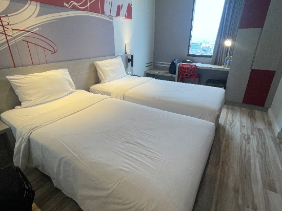 曼谷沖擊宜必思酒店優惠