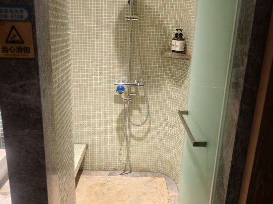 皇馬假日醉海南大酒店（海口濱海大道秀英店）優惠