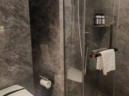 美球假日酒店（珠海拱北口岸店）優惠