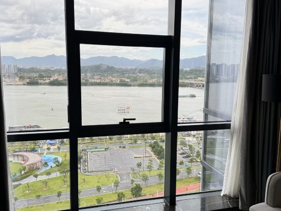 希岸Deluxe酒店（清遠高鐵站南岸公園店）優惠