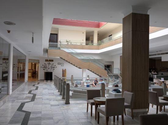 ZYA赫爾格達雷吉娜水上公園度假村優惠