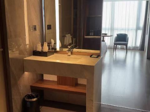 荷泰酒店（海口紅城湖店）優惠