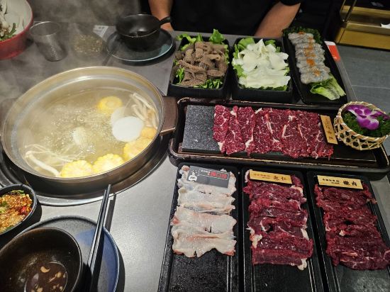 皇御軒酒店（深圳會展中心福民地鐵站店）優惠