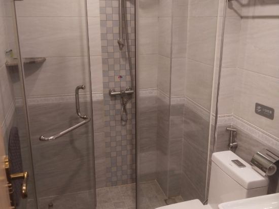 逸米飯店（廣州三元里地鐵站美博城店）優惠