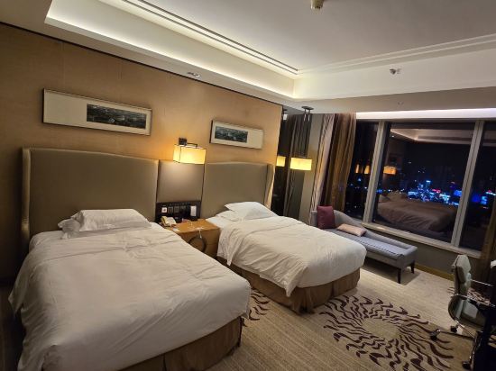 惠州皇冠假日飯店優惠