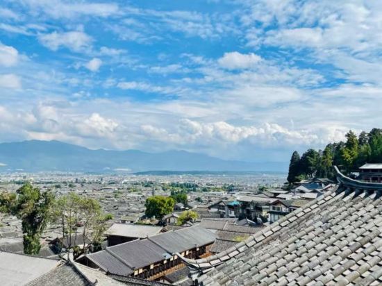 麗江尋隱觀景客棧（大水車店）優惠