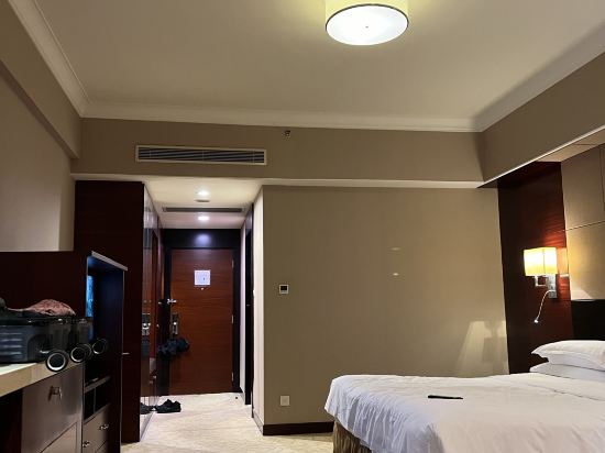 中山大信假日酒店優惠