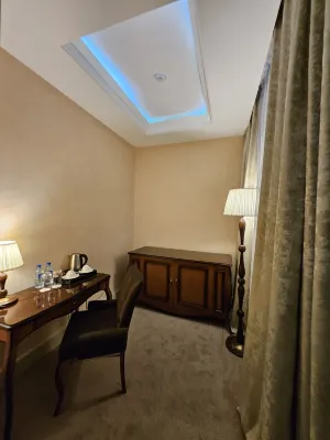 Sapphire Inn Hotel Zimmer Photos