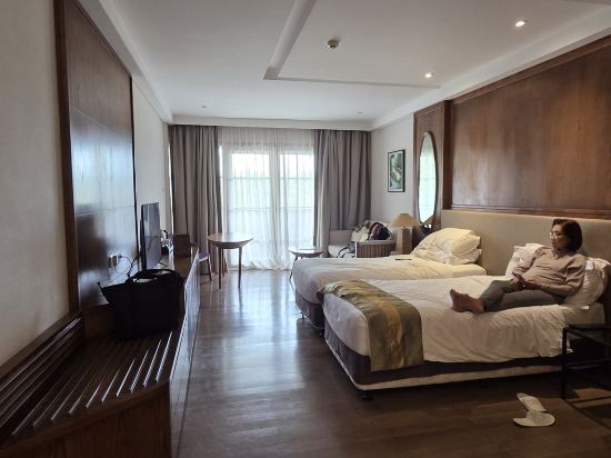 金巴蘭斯普林希爾皇家鬱金香度假村優惠