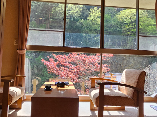 西山温泉 慶雲館 クーポン