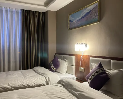 Biriyading Hotel الغرف Photos