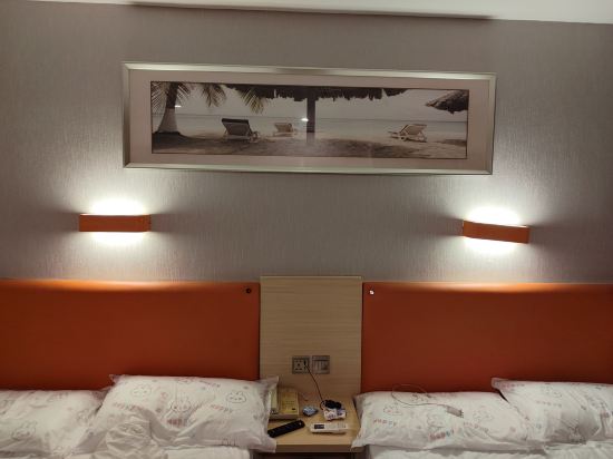 7天優品酒店（珠海拱北口岸廣場輕軌總站店）優惠