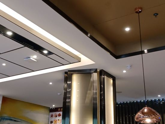 柏槿飯店（深圳湖貝地鐵站店）優惠