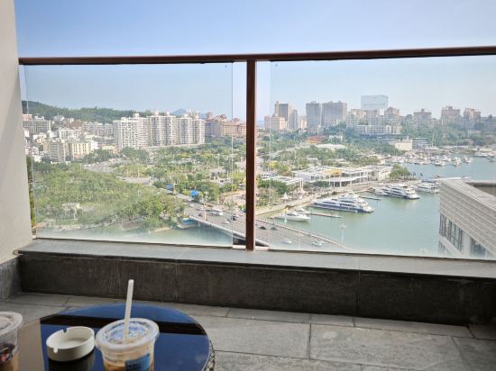 三亞中心皇冠假日酒店優惠